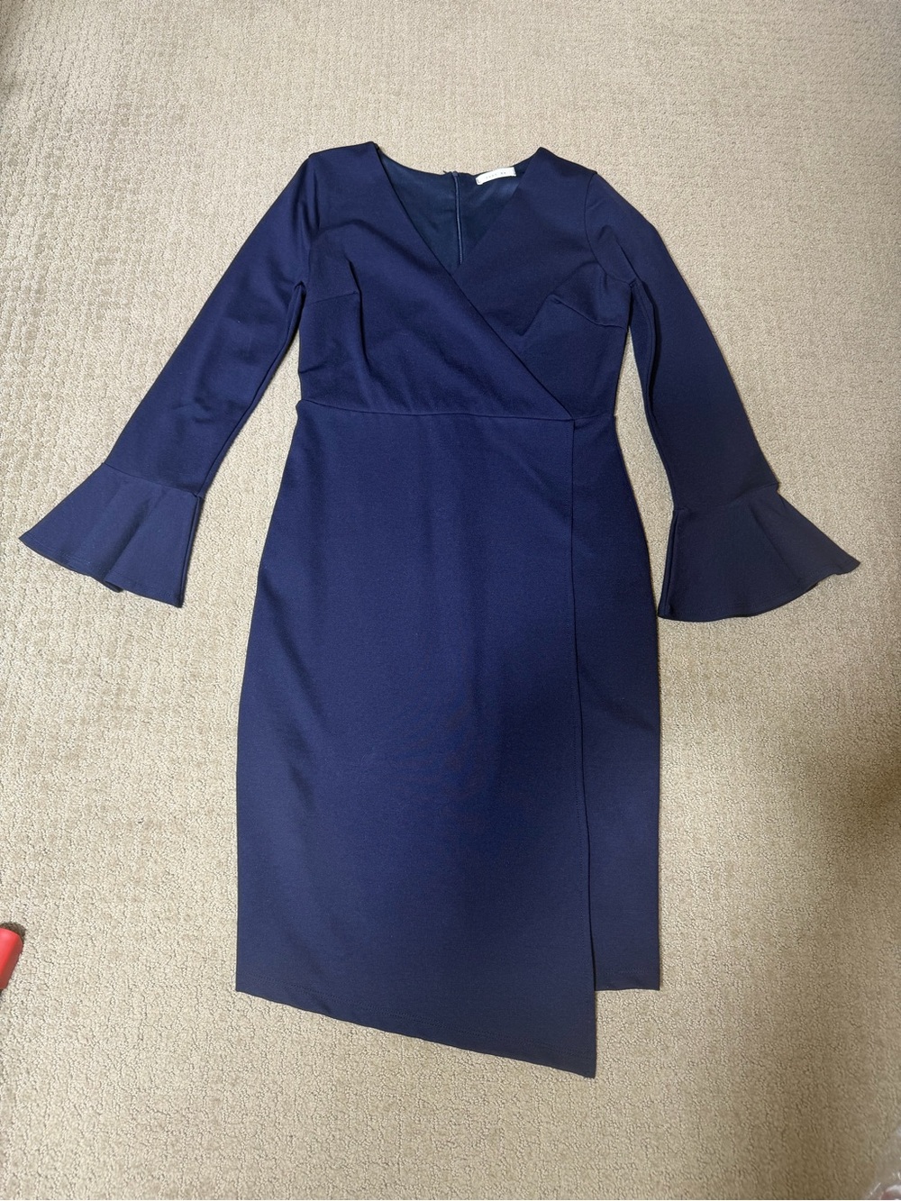 Women’s Navy Bell-Sleeve Sheath Dress